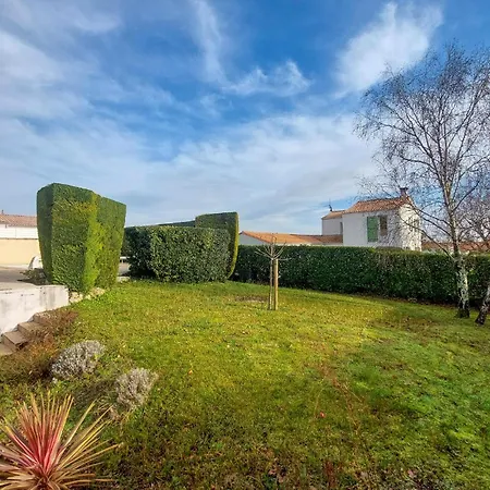 Nice Home In Meschers-Sur-Gironde Meschers-sur-Gironde